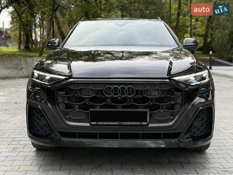 Позашляховик / Кросовер Audi Q8 2024 в Тернополі