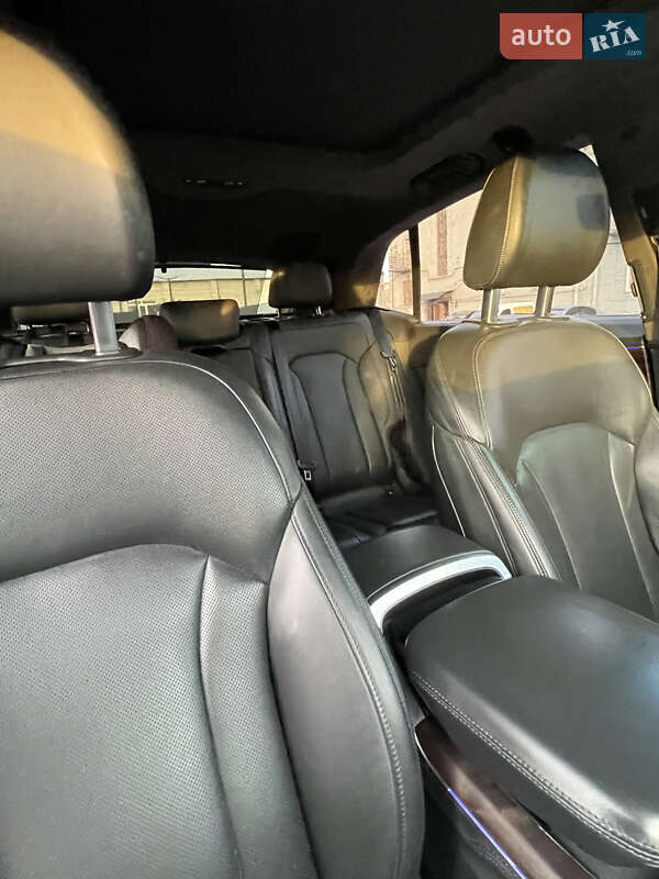 Внедорожник / Кроссовер Audi Q8 2018 в Львове