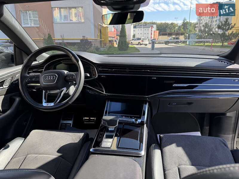 Позашляховик / Кросовер Audi Q8 2019 в Вінниці фото 13 Позашляховик / Кросовер Audi Q8 2019 в Вінниці