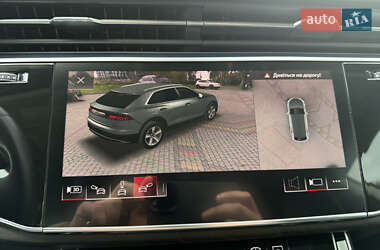 Внедорожник / Кроссовер Audi Q8 2020 в 