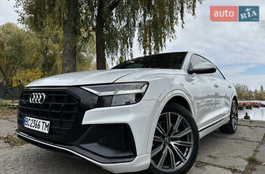 Позашляховик / Кросовер Audi Q8 2019 в 