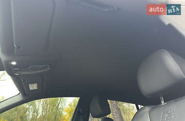 Позашляховик / Кросовер Audi Q8 2019 в 