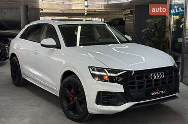 Позашляховик / Кросовер Audi Q8 2019 в Одесі