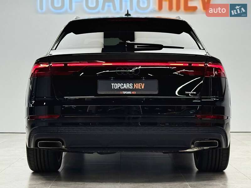 Позашляховик / Кросовер Audi Q8 2025 в Києві