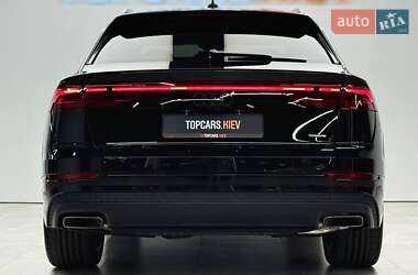 Внедорожник / Кроссовер Audi Q8 2025 в 