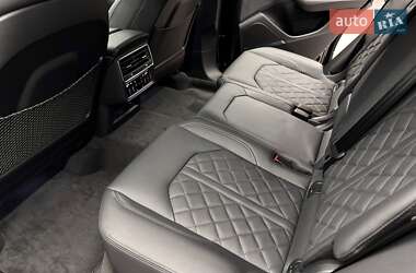 Внедорожник / Кроссовер Audi Q8 2025 в 