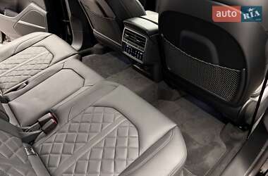 Внедорожник / Кроссовер Audi Q8 2025 в 