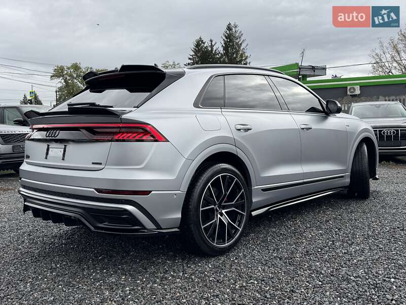 Внедорожник / Кроссовер Audi Q8 2019 в Тернополе