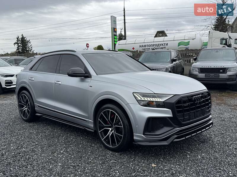 Audi Q8 2019
