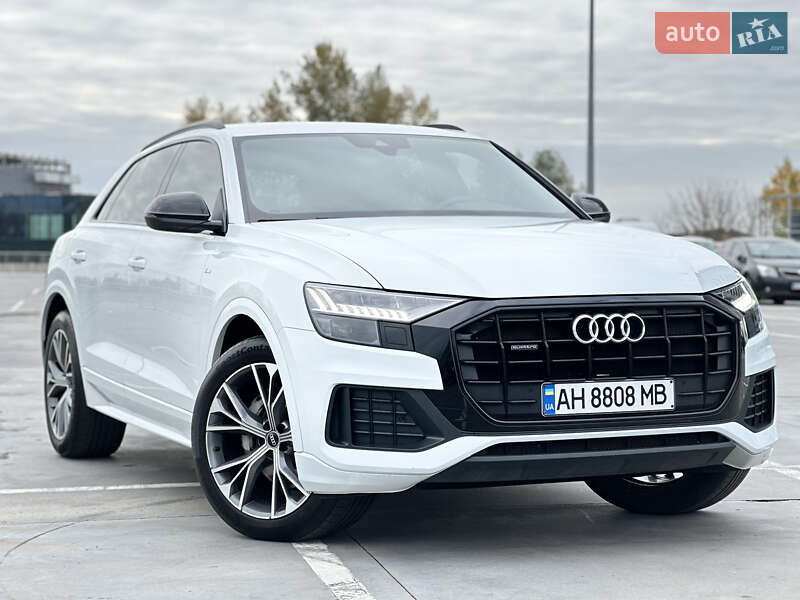 Audi Q8 2020