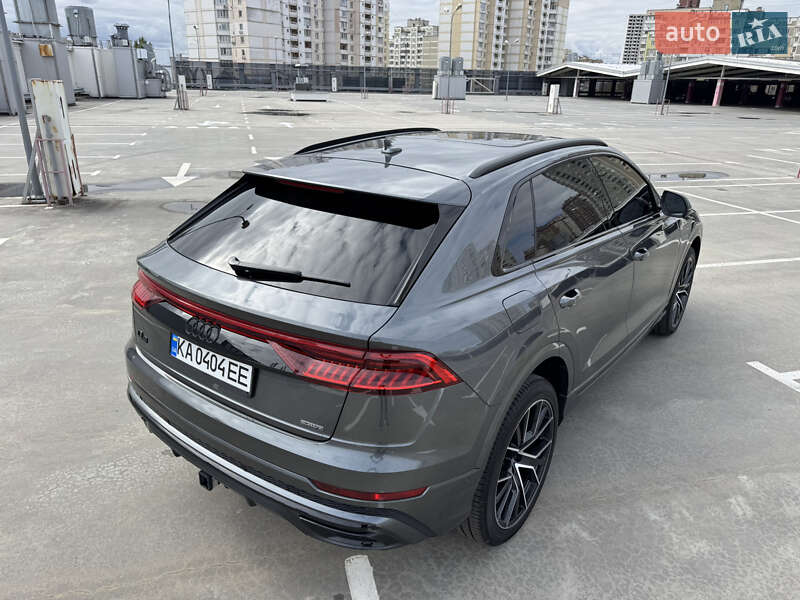 Позашляховик / Кросовер Audi Q8 2021 в Києві