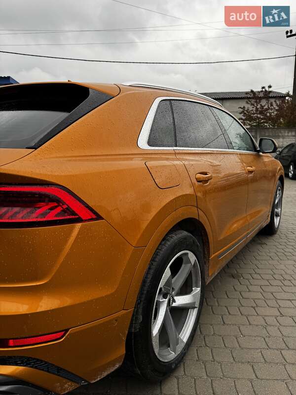 Внедорожник / Кроссовер Audi Q8 2018 в Львове