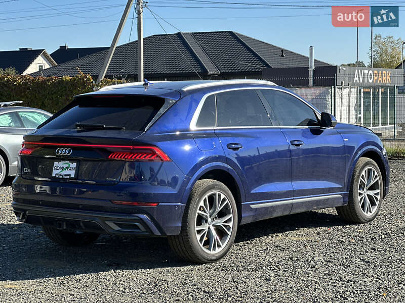 Внедорожник / Кроссовер Audi Q8 2020 в Луцке
