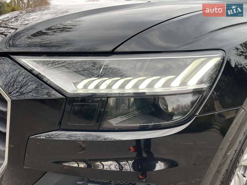 Позашляховик / Кросовер Audi Q8 2020 в Києві фото 17 Позашляховик / Кросовер Audi Q8 2020 в Києві