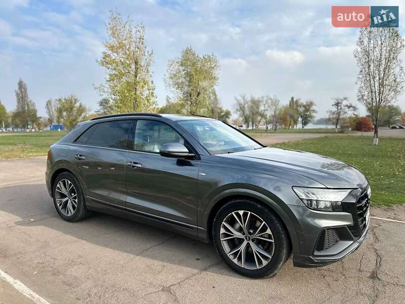 Внедорожник / Кроссовер Audi Q8 2021 в Каменском фото 5 Внедорожник / Кроссовер Audi Q8 2021 в Каменском