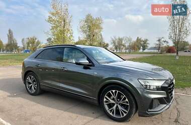 Позашляховик / Кросовер Audi Q8 2021 в  фото 5 Позашляховик / Кросовер Audi Q8 2021 в