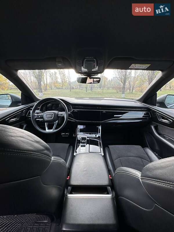Внедорожник / Кроссовер Audi Q8 2021 в Каменском фото 20 Внедорожник / Кроссовер Audi Q8 2021 в Каменском