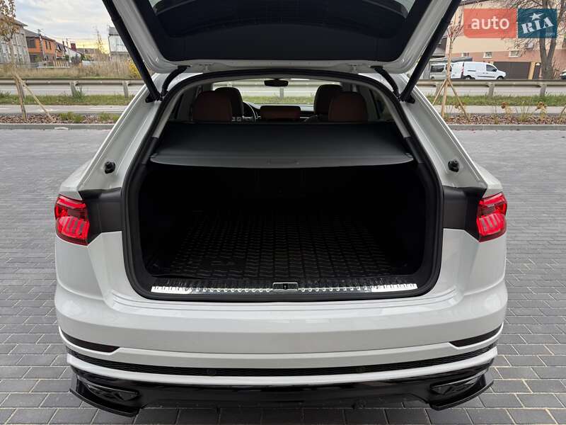 Позашляховик / Кросовер Audi Q8 2022 в Вінниці фото 26 Позашляховик / Кросовер Audi Q8 2022 в Вінниці