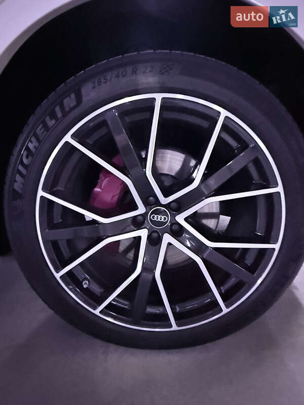 Позашляховик / Кросовер Audi Q8 2022 в Києві фото 17 Позашляховик / Кросовер Audi Q8 2022 в Києві