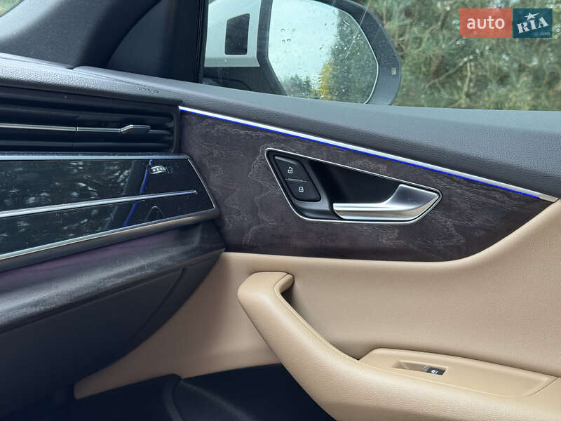 Позашляховик / Кросовер Audi Q8 2021 в Києві фото 37 Позашляховик / Кросовер Audi Q8 2021 в Києві