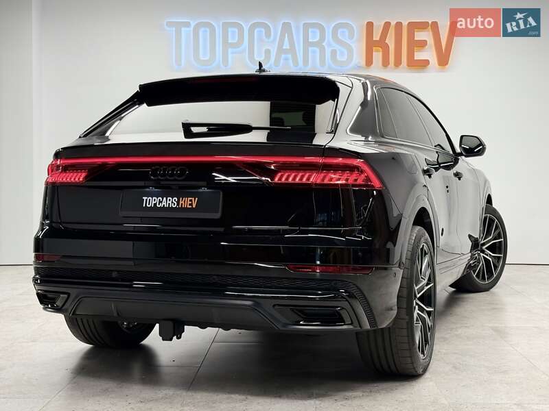 Позашляховик / Кросовер Audi Q8 2019 в Києві