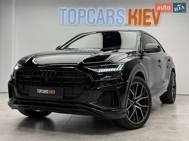 Позашляховик / Кросовер Audi Q8 2019 в Києві