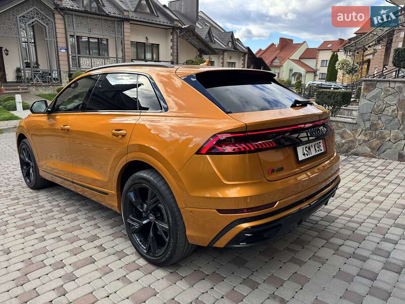Внедорожник / Кроссовер Audi Q8 2020 в Черновцах