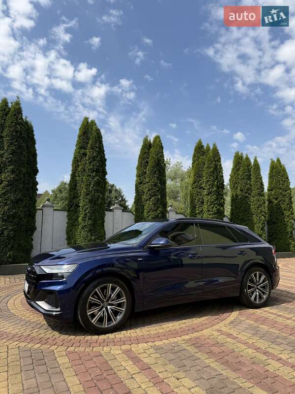 Внедорожник / Кроссовер Audi Q8 2019 в Виноградове фото 6 Внедорожник / Кроссовер Audi Q8 2019 в Виноградове