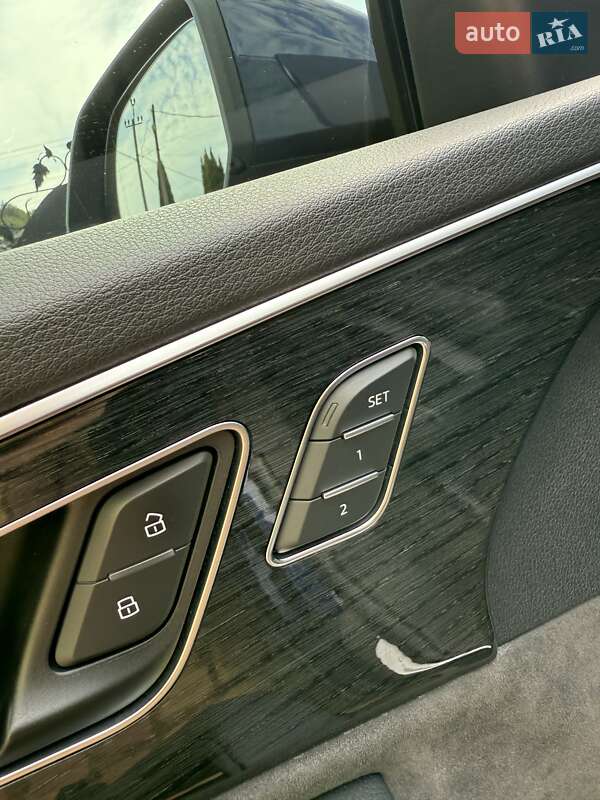 Внедорожник / Кроссовер Audi Q8 2019 в Виноградове фото 46 Внедорожник / Кроссовер Audi Q8 2019 в Виноградове