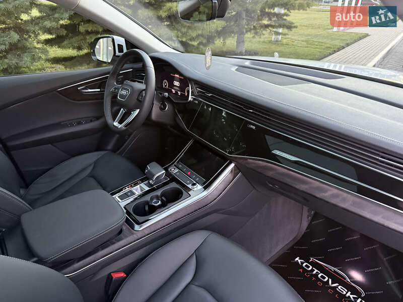 Позашляховик / Кросовер Audi Q8 2023 в Одесі