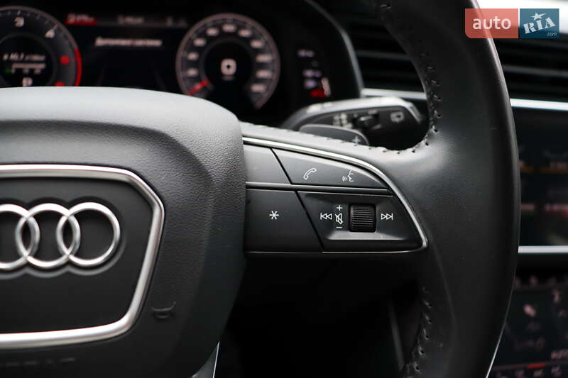 Внедорожник / Кроссовер Audi Q8 2018 в Львове