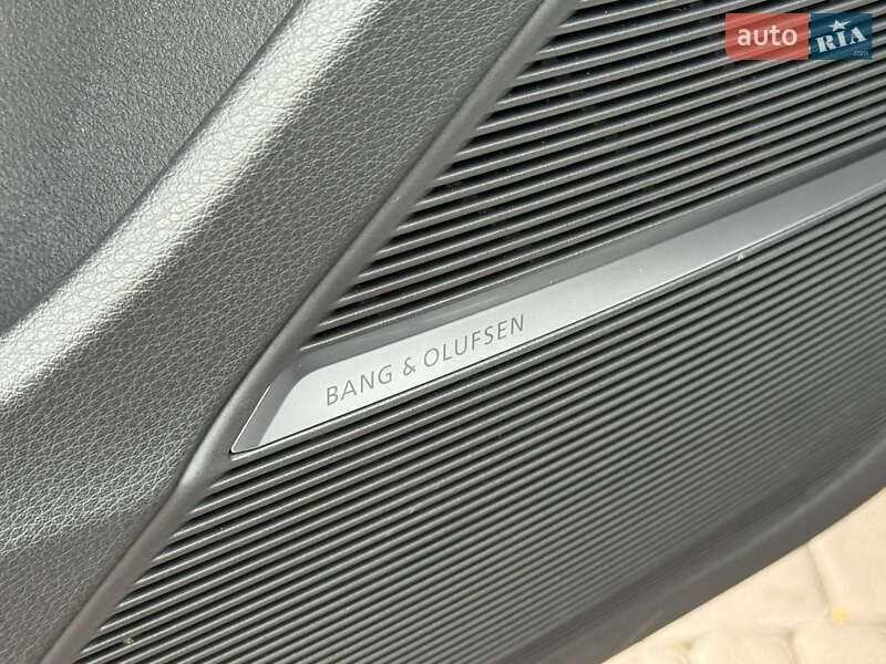 Позашляховик / Кросовер Audi Q8 2019 в Рівному фото 108 Позашляховик / Кросовер Audi Q8 2019 в Рівному