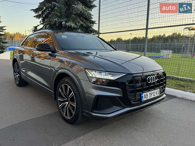 Позашляховик / Кросовер Audi Q8 2021 в Києві