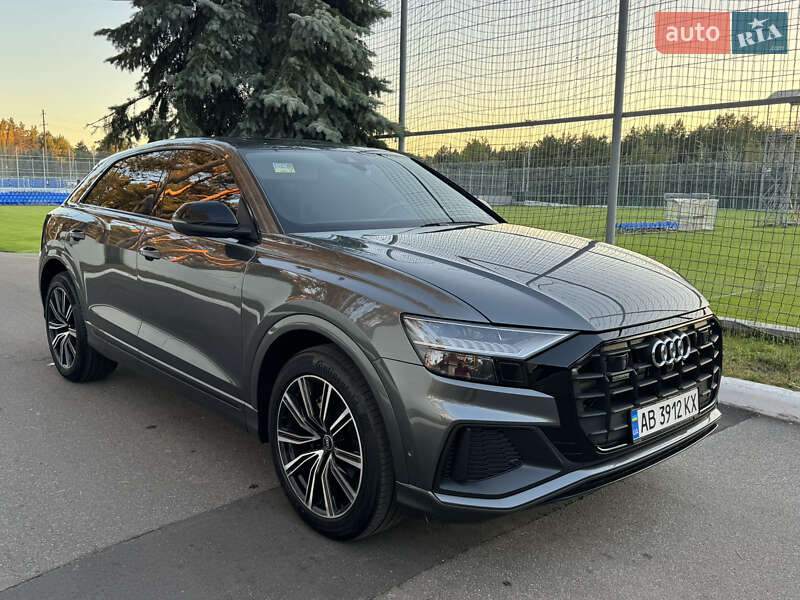 Позашляховик / Кросовер Audi Q8 2021 в Києві