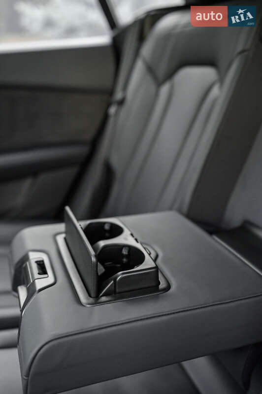 Внедорожник / Кроссовер Audi Q8 2019 в Львове фото 103 Внедорожник / Кроссовер Audi Q8 2019 в Львове