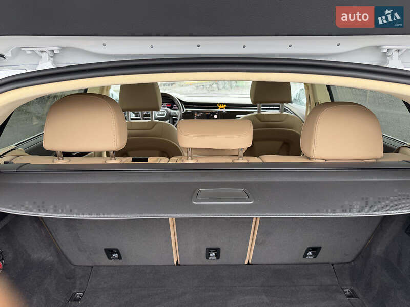 Позашляховик / Кросовер Audi Q8 2018 в Львові фото 12 Позашляховик / Кросовер Audi Q8 2018 в Львові