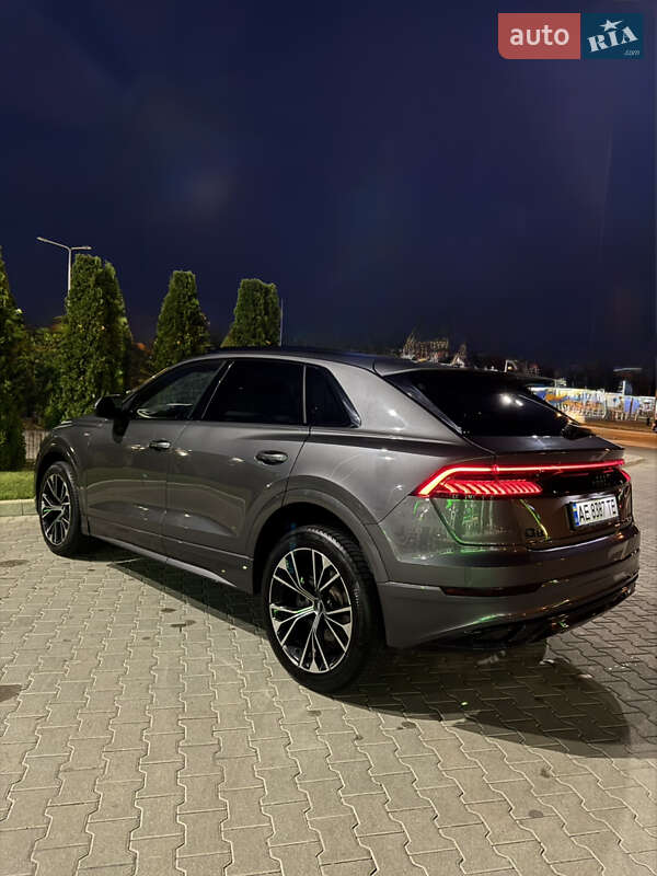 Внедорожник / Кроссовер Audi Q8 2018 в Киеве фото 9 Внедорожник / Кроссовер Audi Q8 2018 в Киеве