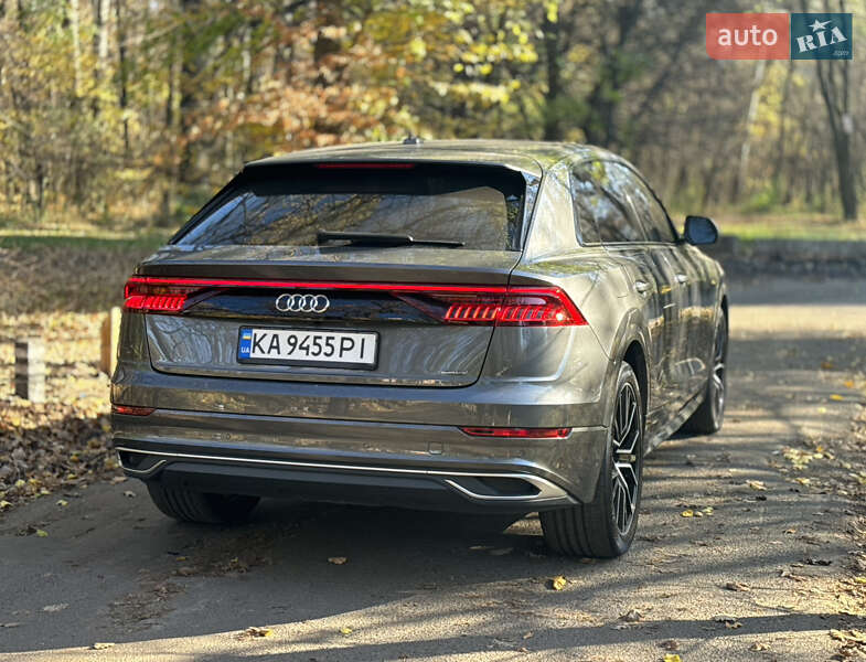 Позашляховик / Кросовер Audi Q8 2019 в Києві
