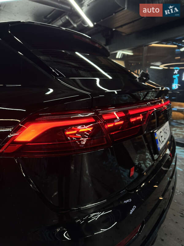 Позашляховик / Кросовер Audi Q8 2024 в Києві