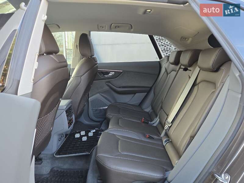 Внедорожник / Кроссовер Audi Q8 2019 в Киеве фото 19 Внедорожник / Кроссовер Audi Q8 2019 в Киеве