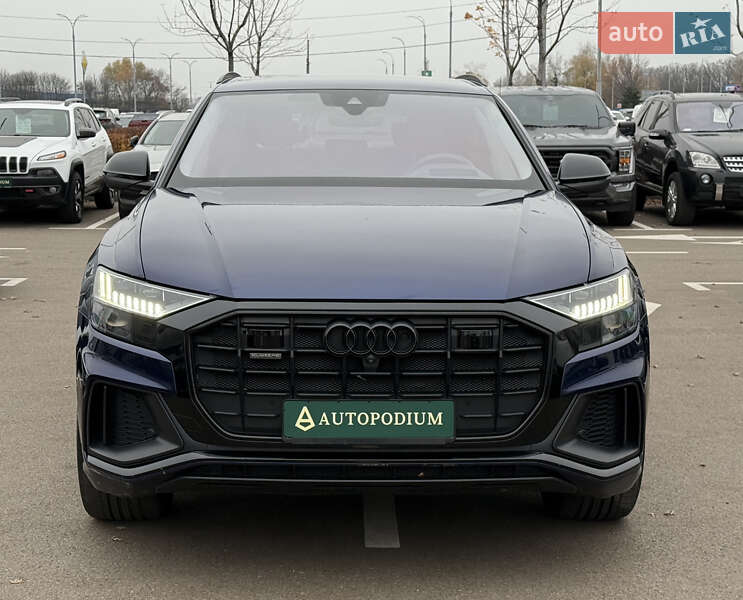 Позашляховик / Кросовер Audi Q8 2019 в Києві