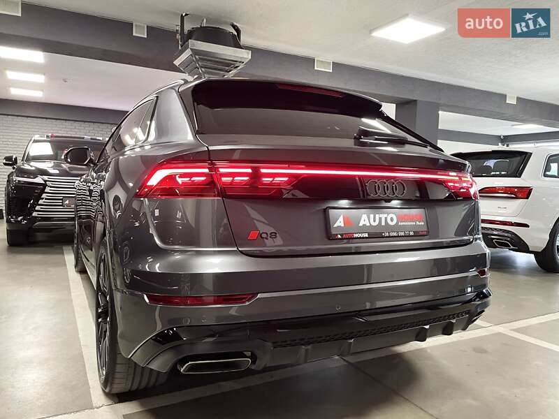 Позашляховик / Кросовер Audi Q8 2024 в Львові