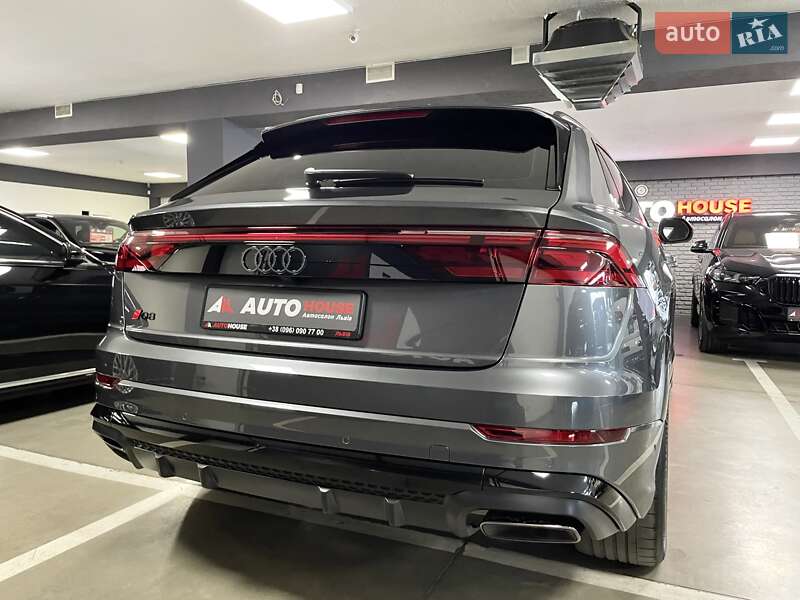 Позашляховик / Кросовер Audi Q8 2024 в Львові