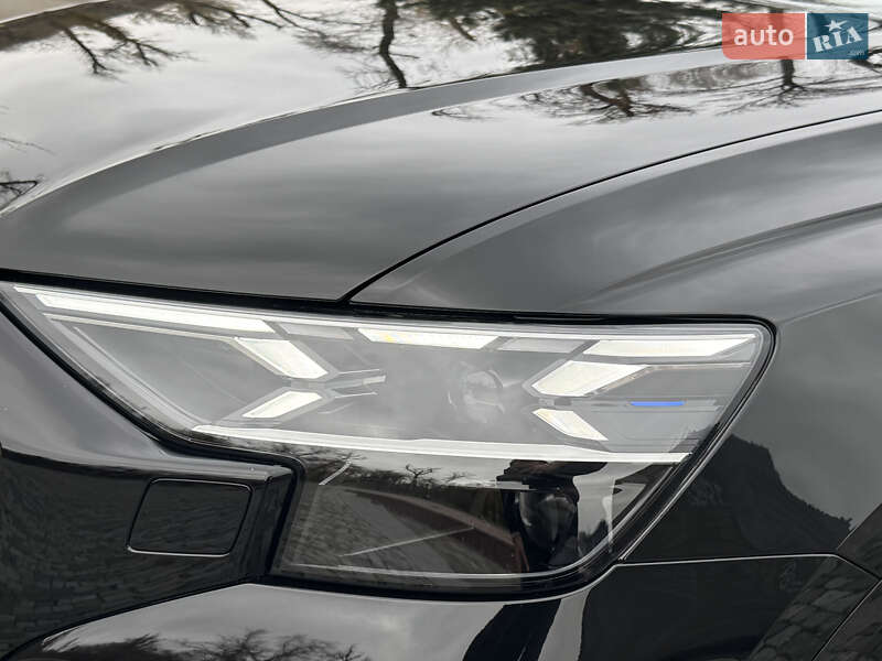 Позашляховик / Кросовер Audi Q8 2025 в Києві