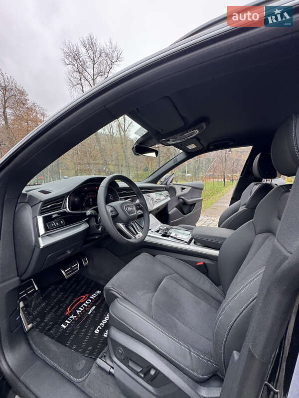 Позашляховик / Кросовер Audi Q8 2025 в Києві