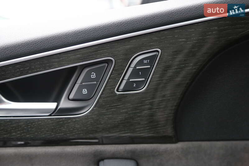 Внедорожник / Кроссовер Audi Q8 2018 в Киеве фото 26 Внедорожник / Кроссовер Audi Q8 2018 в Киеве