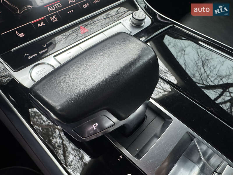 Внедорожник / Кроссовер Audi Q8 2018 в Днепре фото 10 Внедорожник / Кроссовер Audi Q8 2018 в Днепре