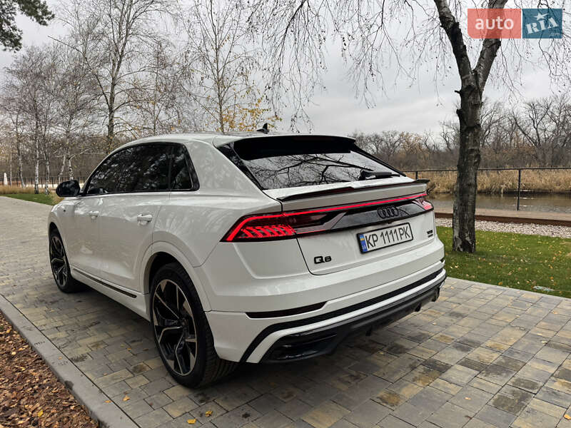 Внедорожник / Кроссовер Audi Q8 2018 в Днепре фото 5 Внедорожник / Кроссовер Audi Q8 2018 в Днепре