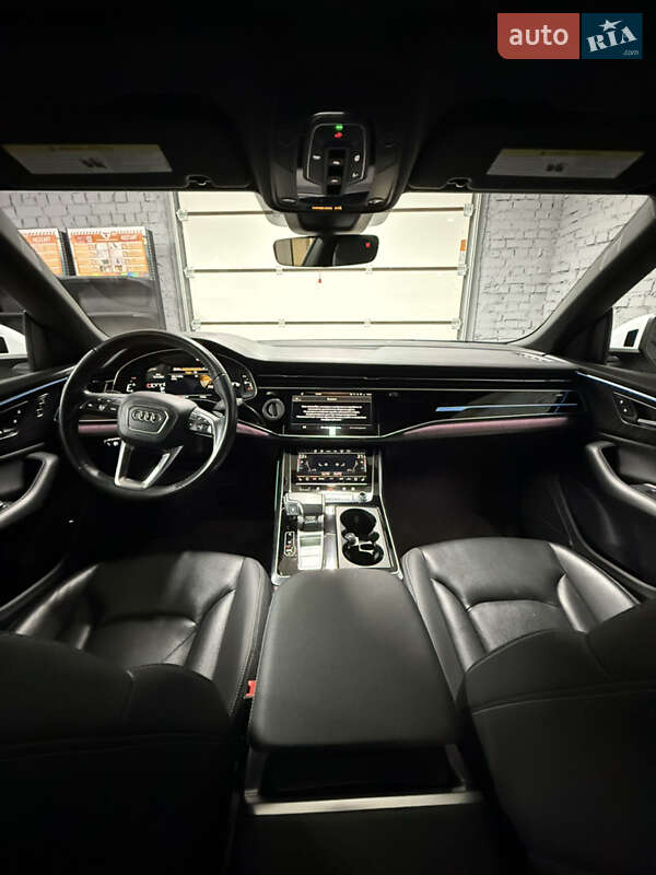 Позашляховик / Кросовер Audi Q8 2020 в Львові фото 11 Позашляховик / Кросовер Audi Q8 2020 в Львові