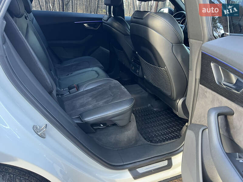 Позашляховик / Кросовер Audi Q8 2019 в Житомирі фото 14 Позашляховик / Кросовер Audi Q8 2019 в Житомирі